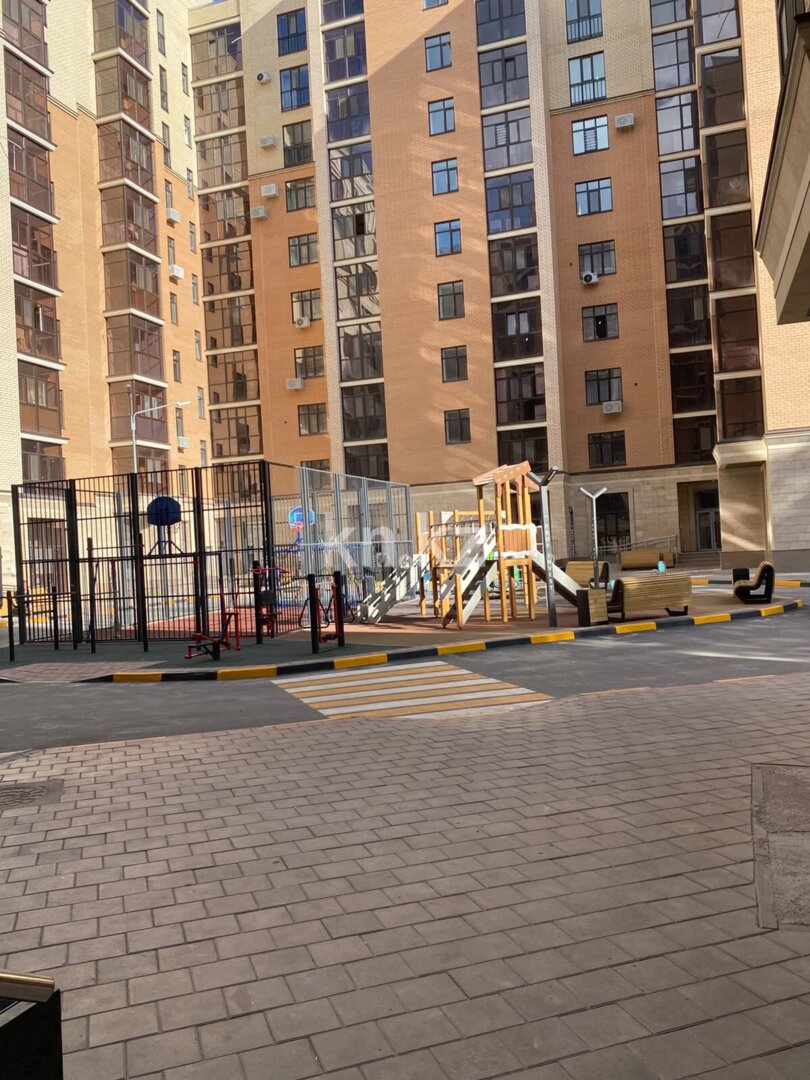 Продажа 3-комнатной квартиры, 104 м² в Караганде - фото 2