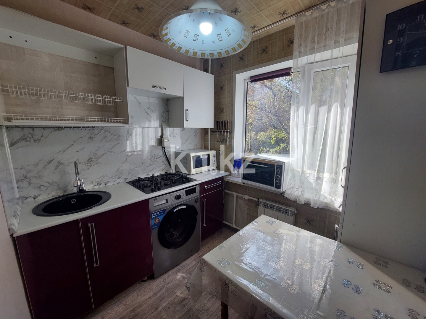 Продажа 2-комнатной квартиры, 43 м², Нуркена Абдирова, дом  48/1 - Продажа  двухкомнатных квартир в Караганде фото 1 из 6