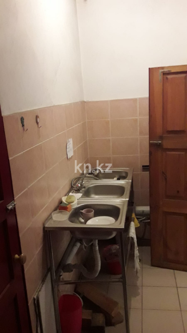 Продажа помещения, 210 м² - Продажа офисных и торговых помещений в Темиртау фото 12 из 18