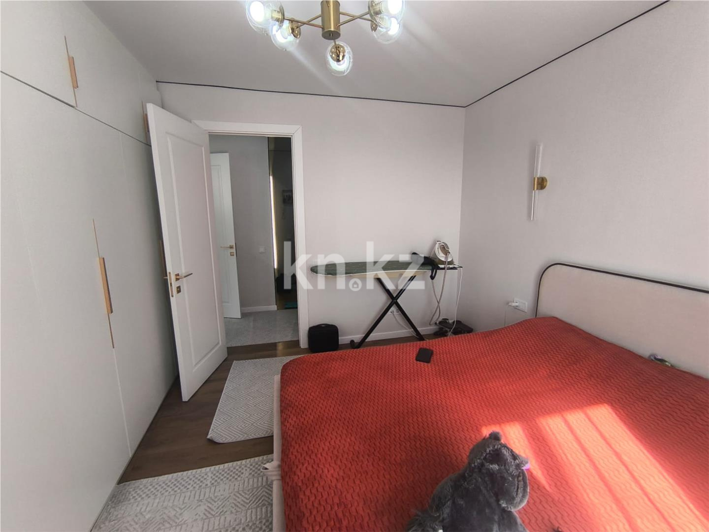 Продажа 2-комнатной квартиры, 57.3 м² - Продажа жилой и коммерческой недвижимости в Казахстане фото 7 из 12