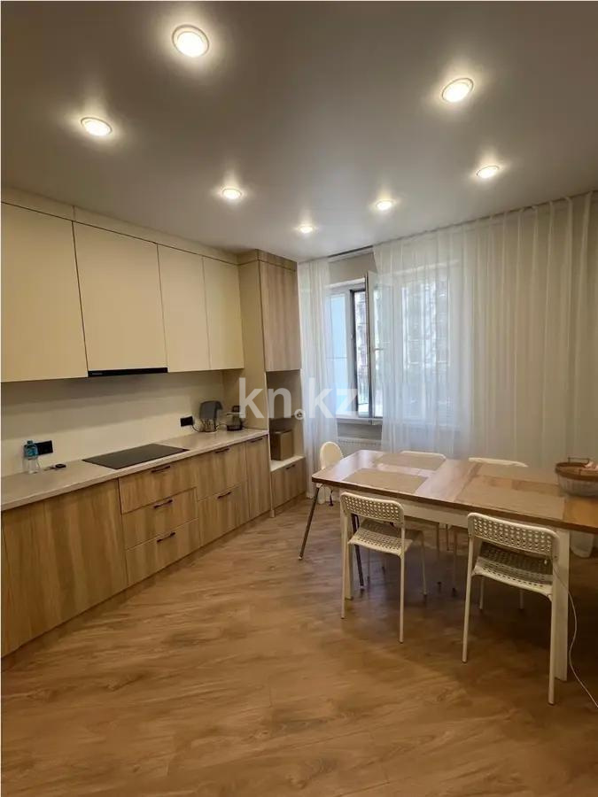 Продажа 3-комнатной квартиры, 78 м², ул. Омарова, дом  10 в Алматы - фото 4