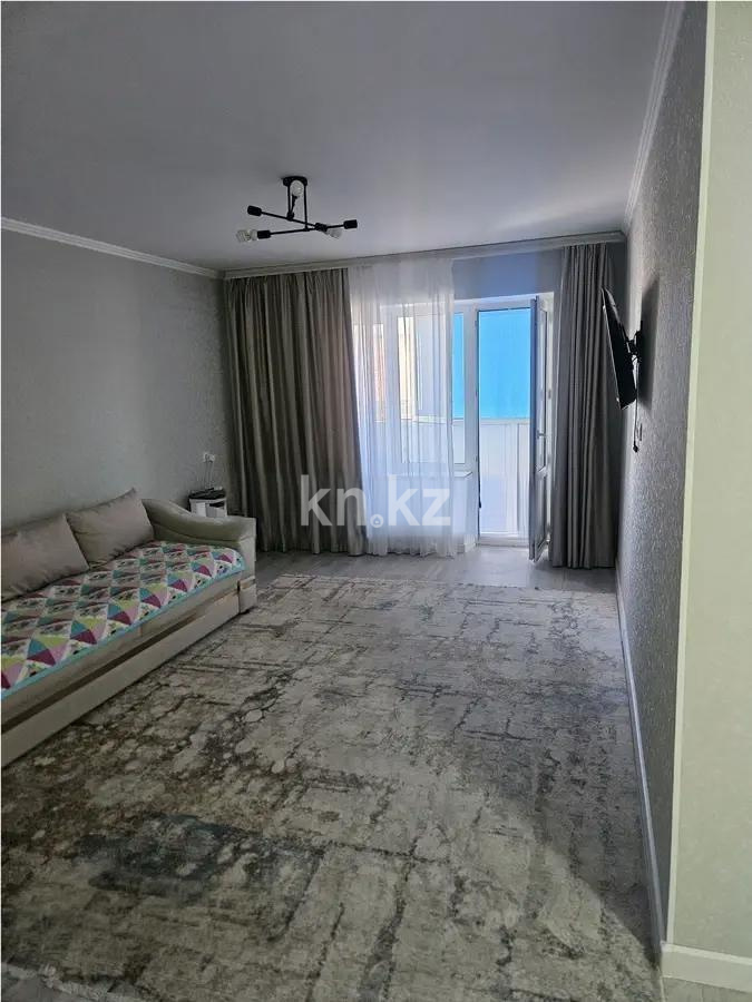 Продажа 4-комнатной квартиры, 76 м² в Астане