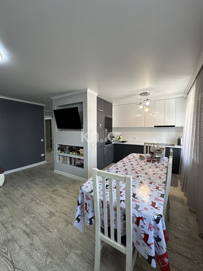 Продажа 4-комнатной квартиры, 76.3 м² - Продажа квартир в Городе Караганды - страница 2 фото 8 из 32