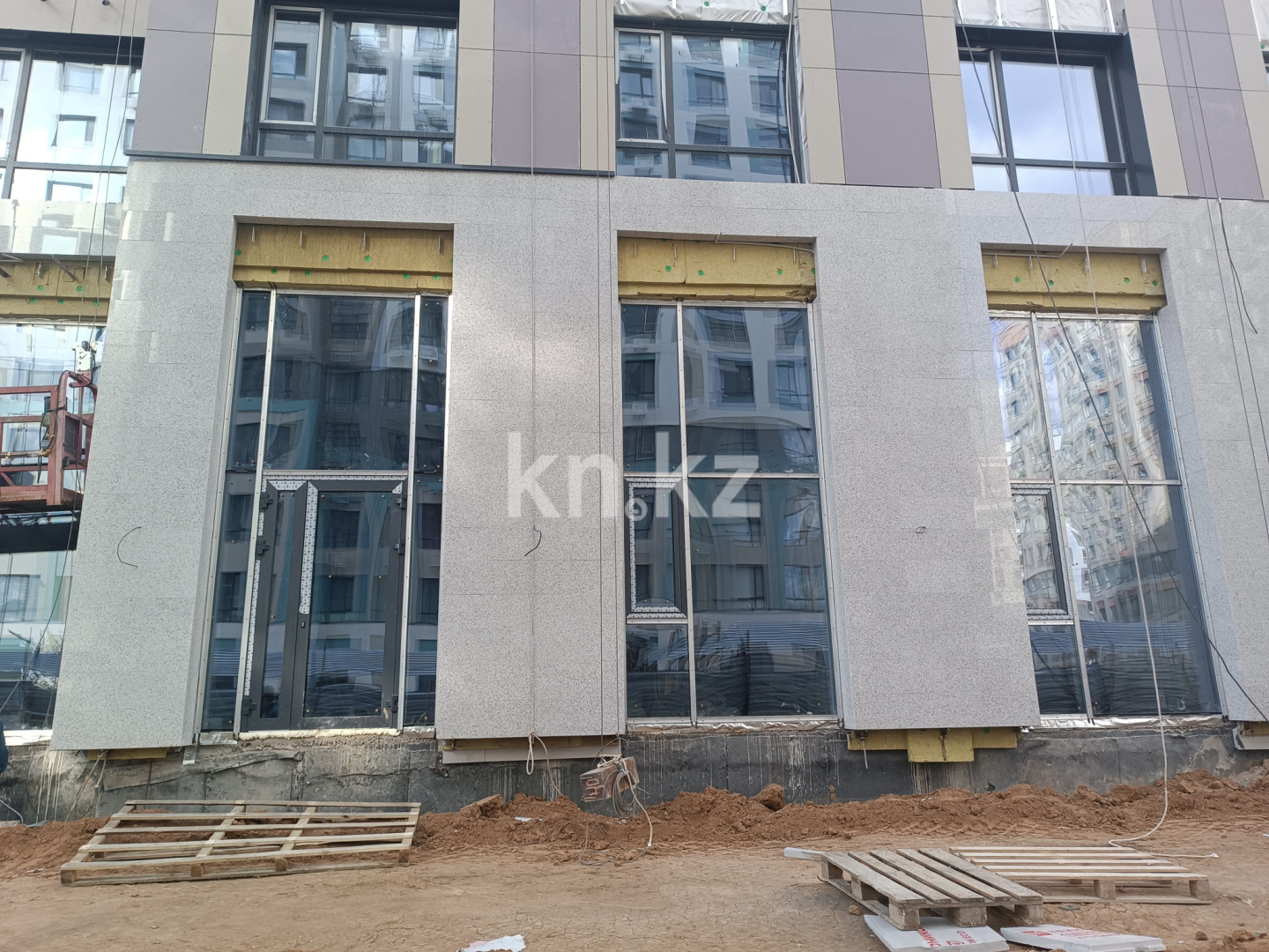 Продажа помещения, 103 м² - Продажа офисных и торговых помещений в Казахстане фото 1 из 7