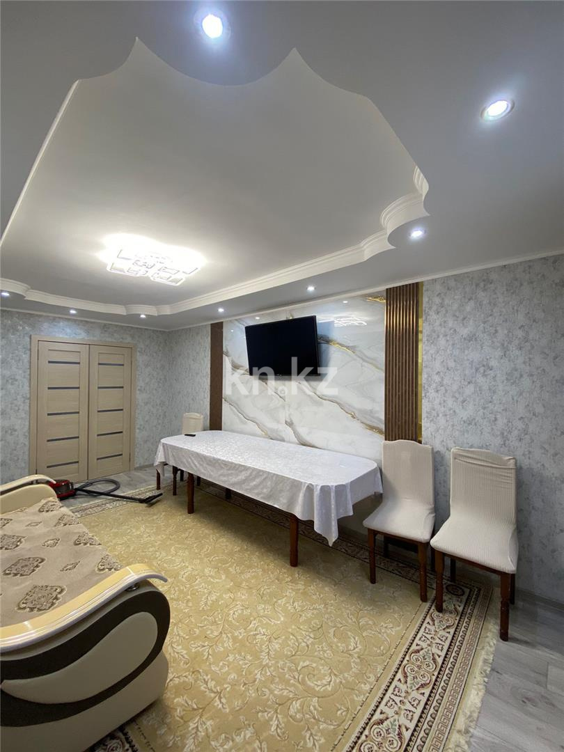 Продажа 3-комнатной квартиры, 66 м², ул. Абая - Продажа квартир в Темиртау фото 1 из 7