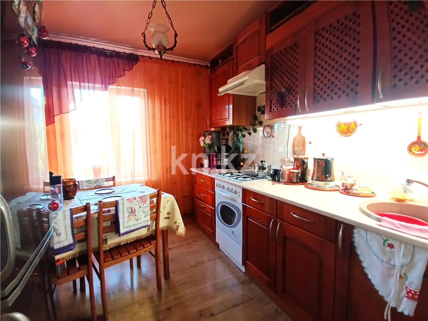 Продажа 5-комнатного дома, 85 м², ул. Емельяна Пугачева - Продажа домов, коттеджей в Караганде фото 22 из 25