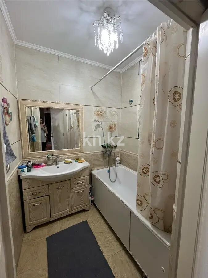 Продажа 3-комнатной квартиры, 75.8 м² в Алматы - фото 5