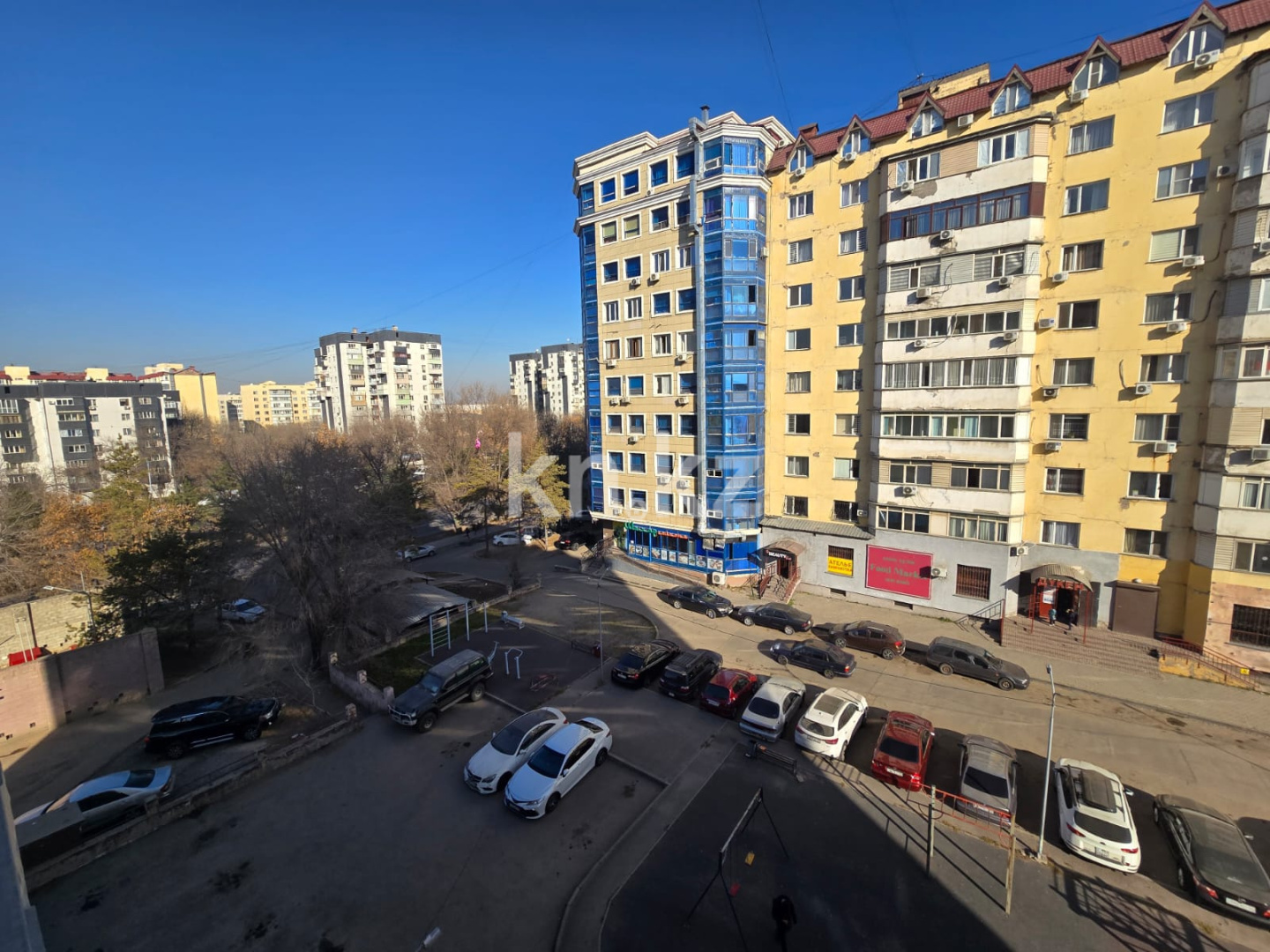 Продажа 2-комнатной квартиры, 58 м², мкр-н Аксай-3а в Алматы - фото 9