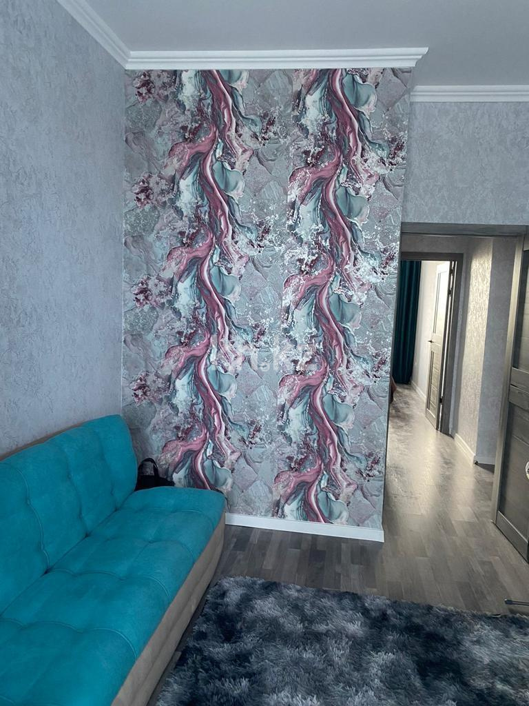 Продажа 3-комнатной квартиры, 75 м², ул. Дюсембекова - Продажа  трехкомнатных квартир в Караганде фото 3 из 11