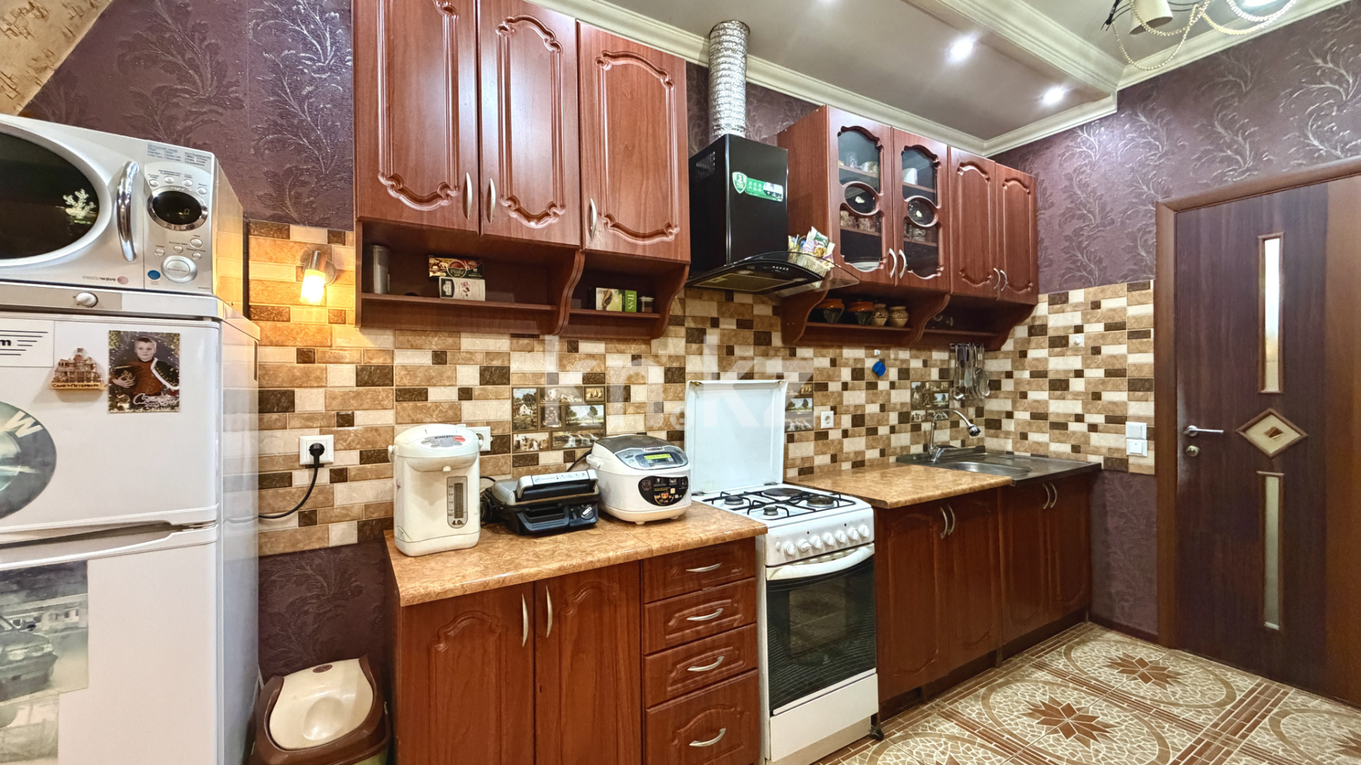 Продажа 3-комнатной квартиры, 56.2 м² в Алматы - фото 3