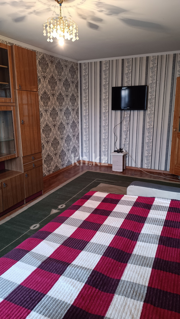 Аренда 1-комнатной квартиры посуточно, 37 м², Айнабулак-3 мкр-н, дом  111 - Аренда  однокомнатных квартир посуточно в Алматы фото 2 из 6