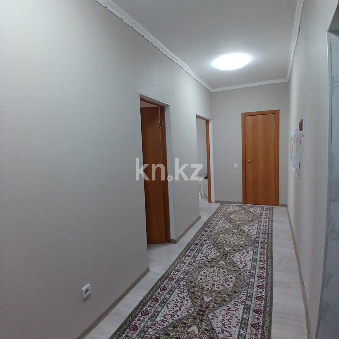 Продажа 2-комнатной квартиры, 69 м², ул. Момышулы в Караганде - фото 9
