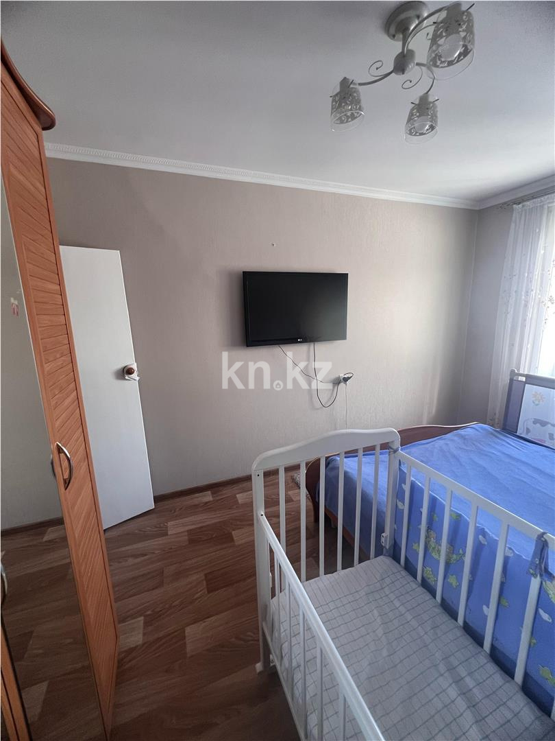 Продажа 4-комнатной квартиры, 76 м², мкр-н Степной-4, дом  18 - Продажа  четырехкомнатных квартир в Караганде фото 7 из 22