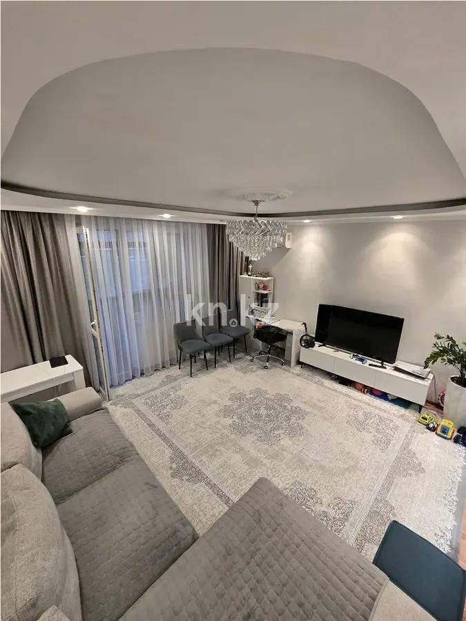 Продажа 3-комнатной квартиры, 70 м², мкр-н Самал-2, дом  89 - Продажа квартир в Казахстане фото 1 из 7