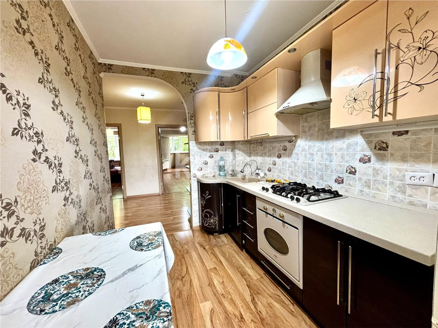 Продажа 3-комнатной квартиры, 62 м² - Продажа квартир в Михайловке Караганды - страница 5 фото 7 из 15