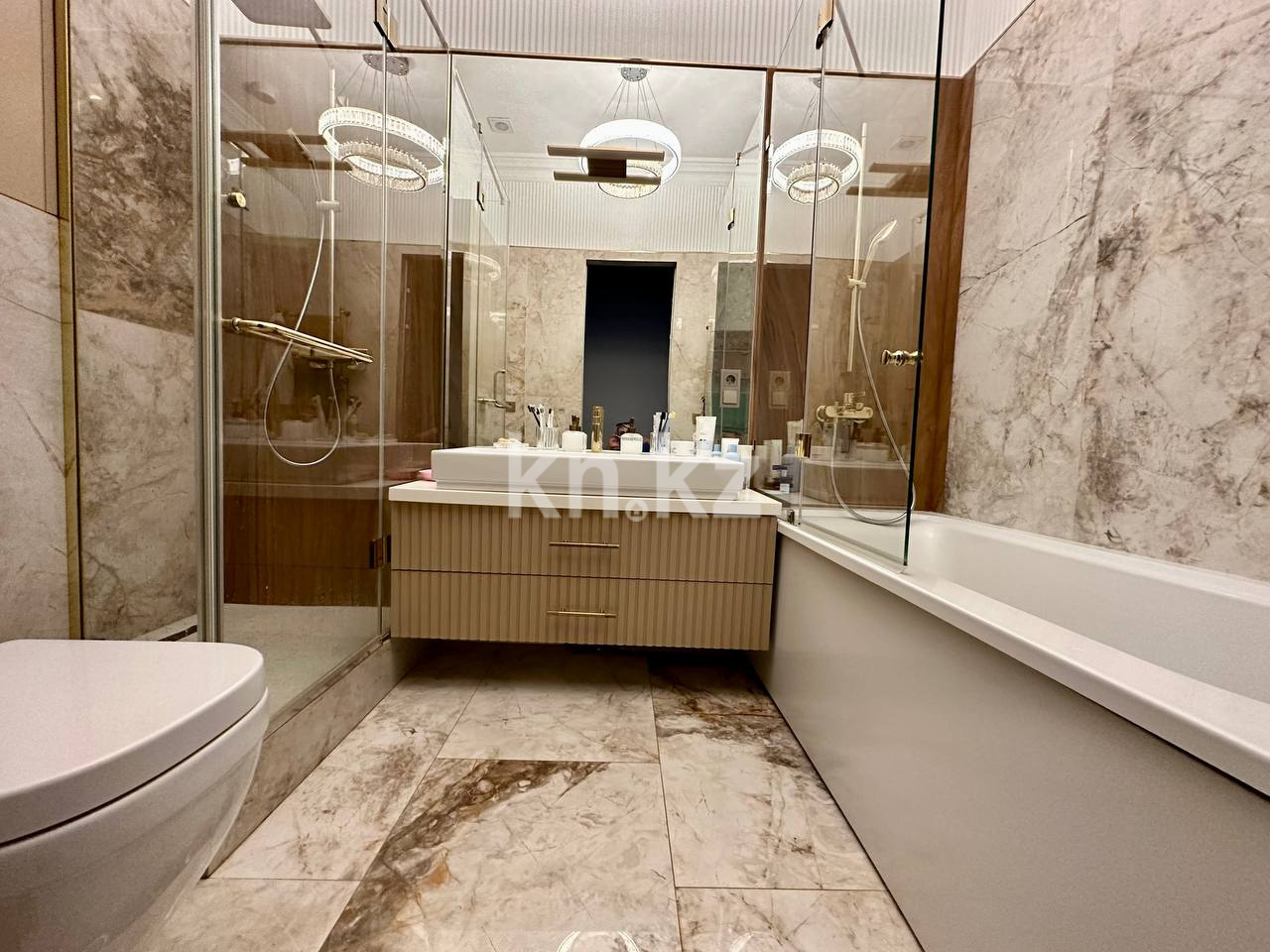 Продажа 4-комнатной квартиры, 151 м², ул. Арайлы в Алматы - фото 5