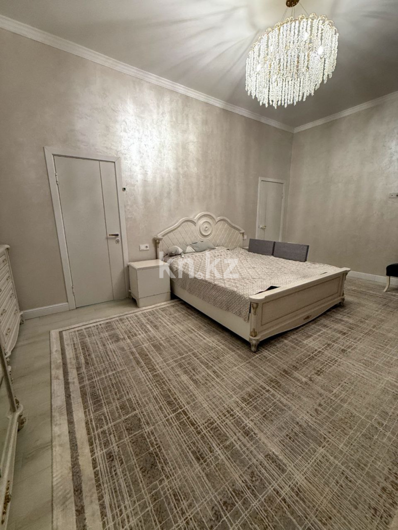 Продажа 3-комнатной квартиры, 136 м² в Астане - фото 4