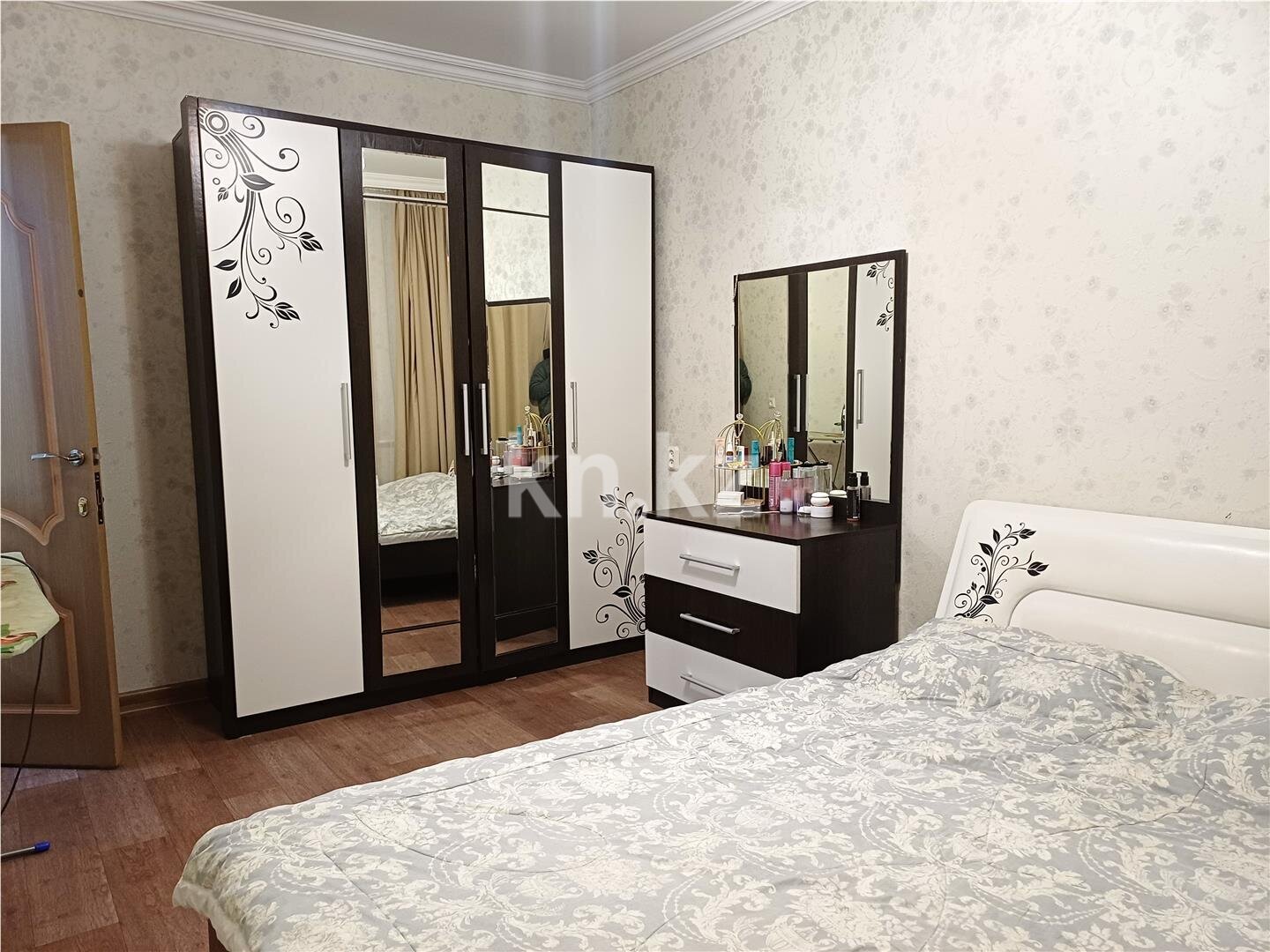 Продажа 4-комнатной квартиры, 77 м² в Караганде - фото 4