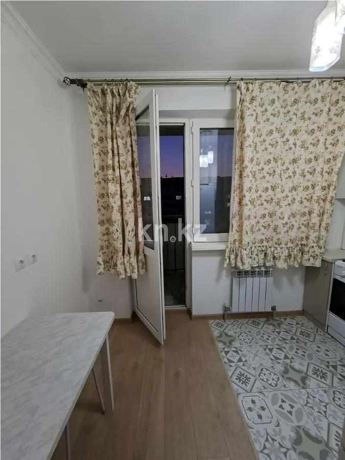 Продажа 2-комнатной квартиры, 67 м² в Алматы - фото 3