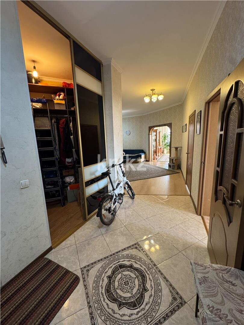Продажа 4-комнатной квартиры, 178.3 м² в Астане - фото 25