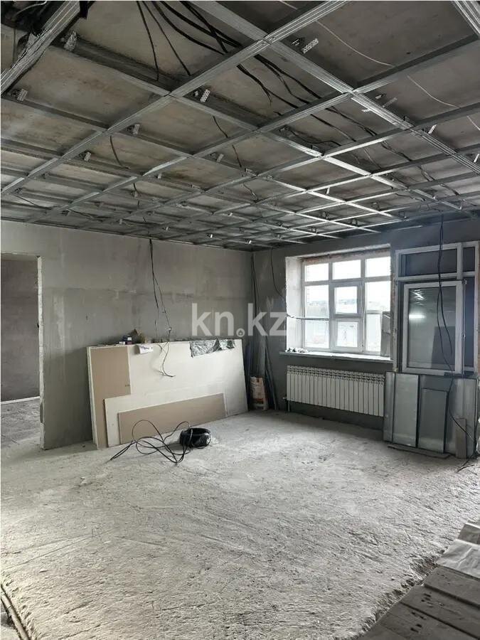 Продажа 3-комнатной квартиры, 107 м² в Караганде