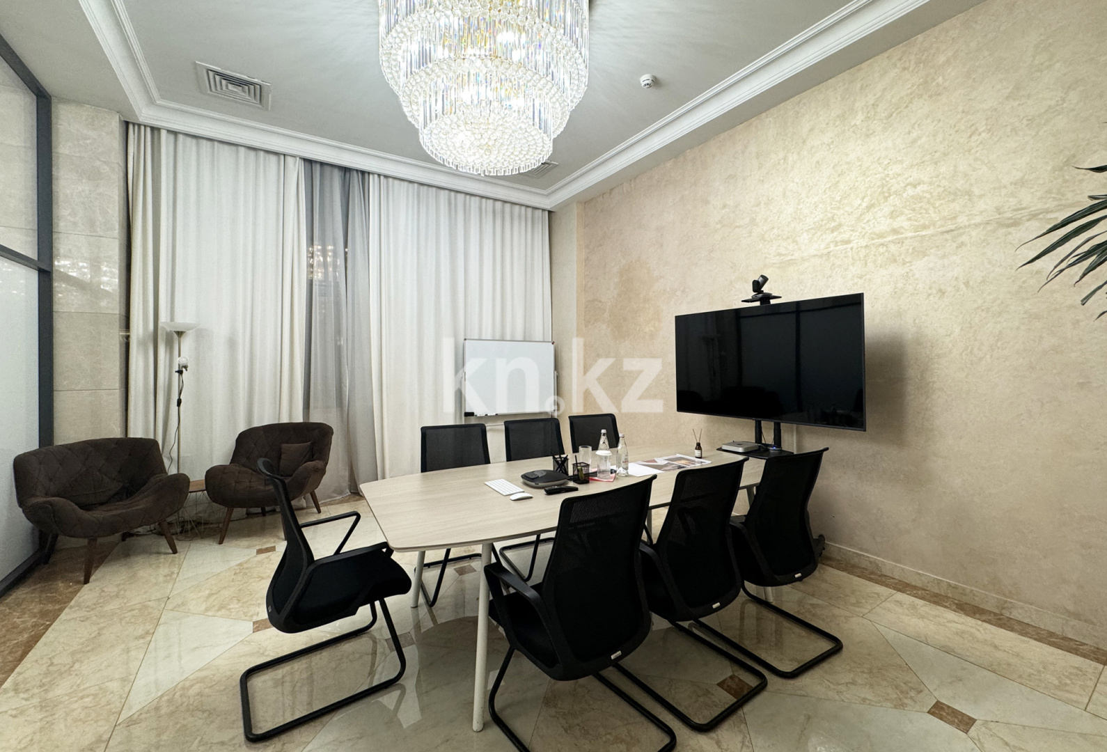 Аренда , Достык, дом  210 - пр. Аль-Фараби - Аренда офисных и торговых помещений в Алматы фото 6 из 12