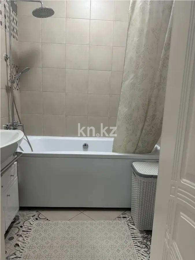 Продажа 2-комнатной квартиры, 60 м² в Алматы - фото 4