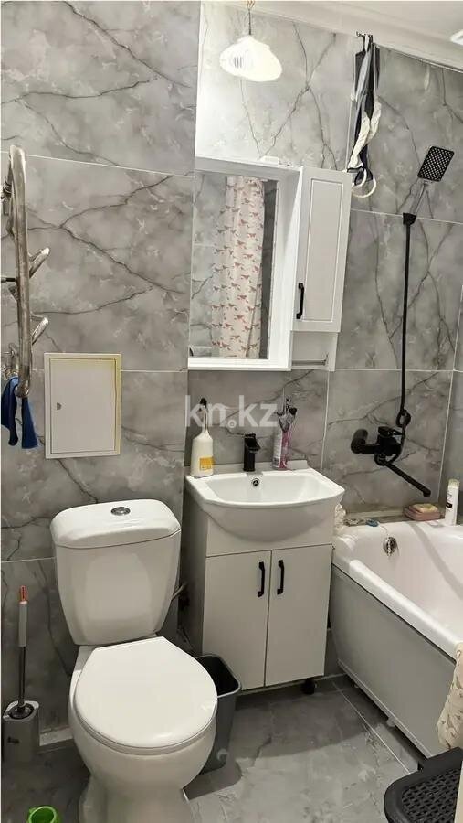 Продажа 2-комнатной квартиры, 44.8 м² в Алматы - фото 4