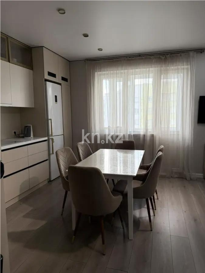 Продажа 4-комнатной квартиры, 65 м² в Алматы - фото 4