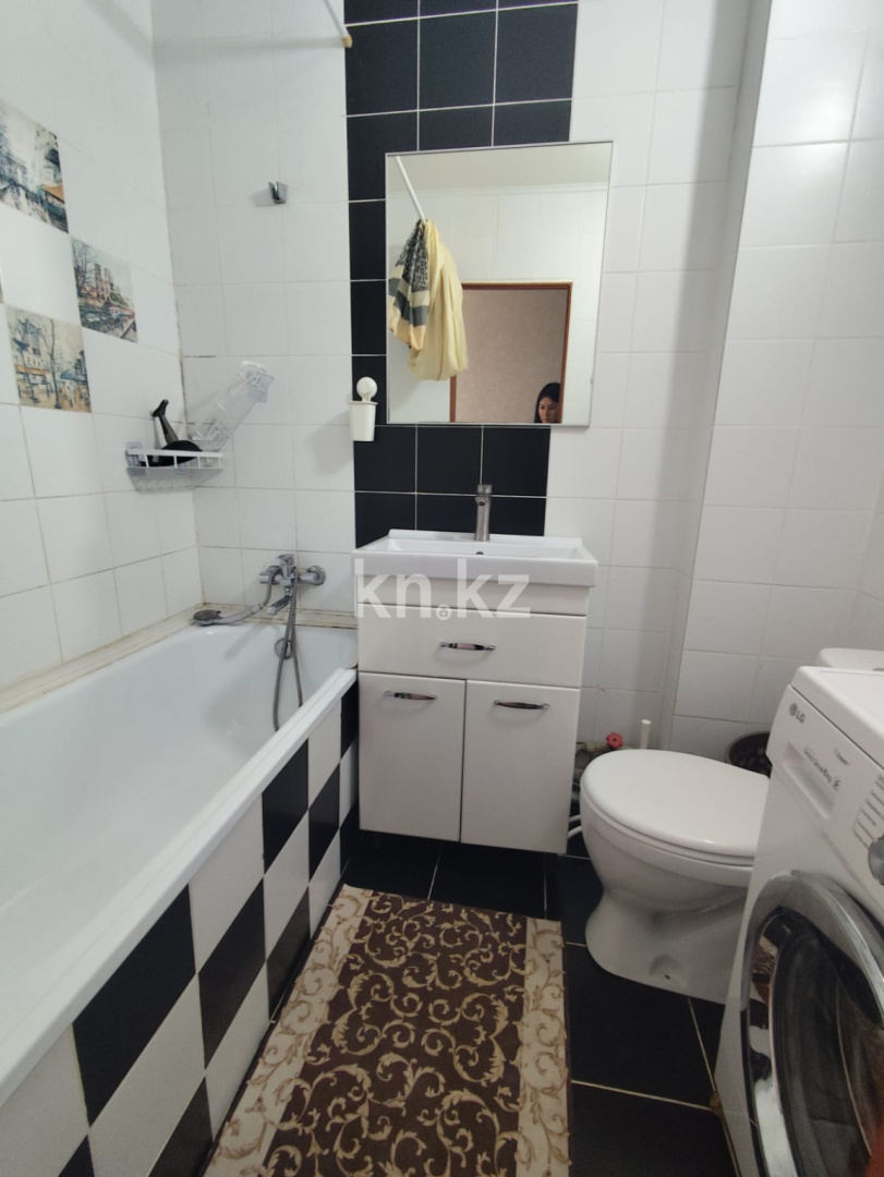 Продажа 2-комнатной квартиры, 47 м², ул. Курмангазы - Продажа жилой и коммерческой недвижимости в Уральске фото 9 из 11