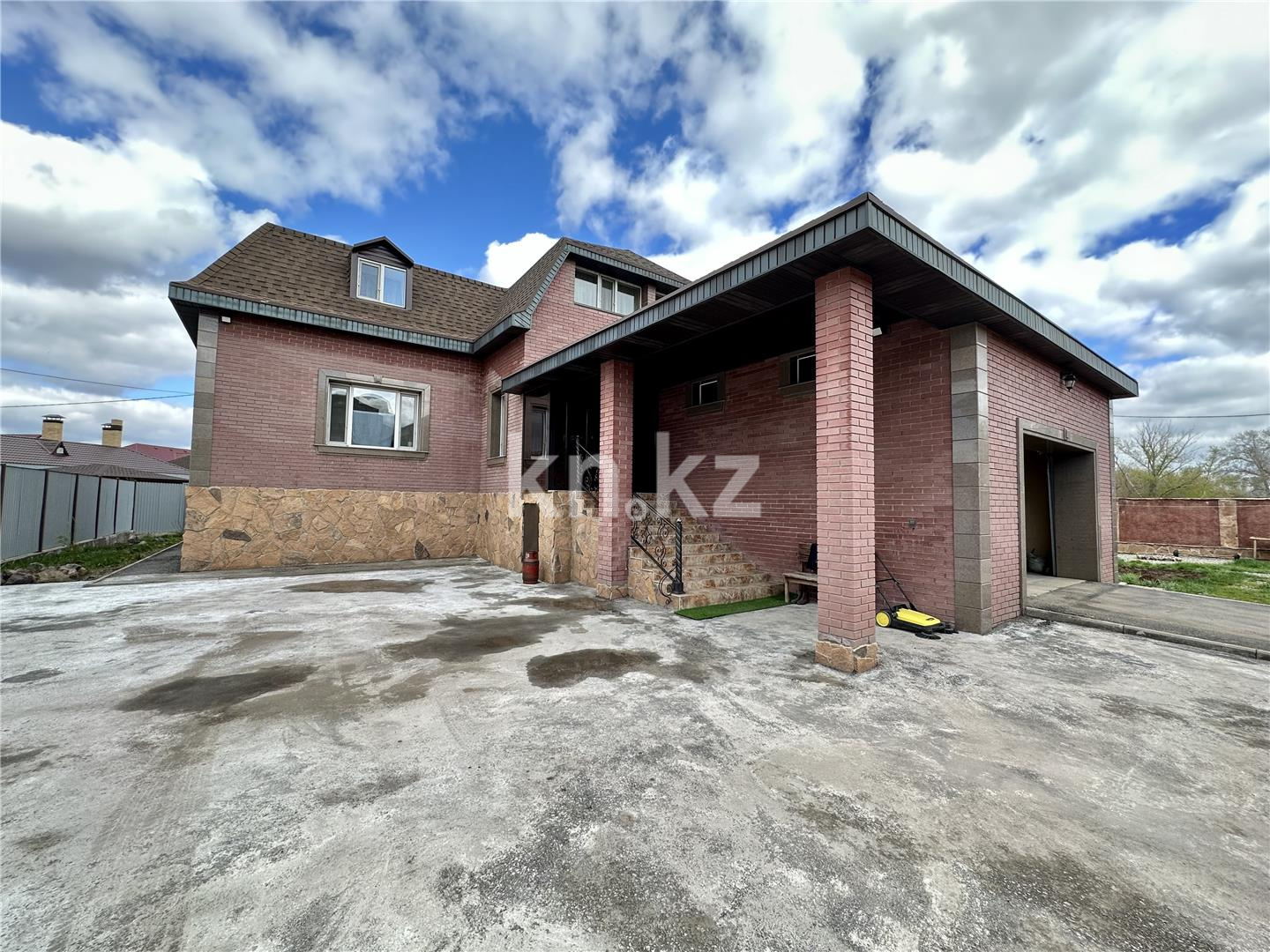 Продажа 6-комнатного дома, 400.7 м² - Продажа домов, коттеджей в Караганде фото 49 из 52