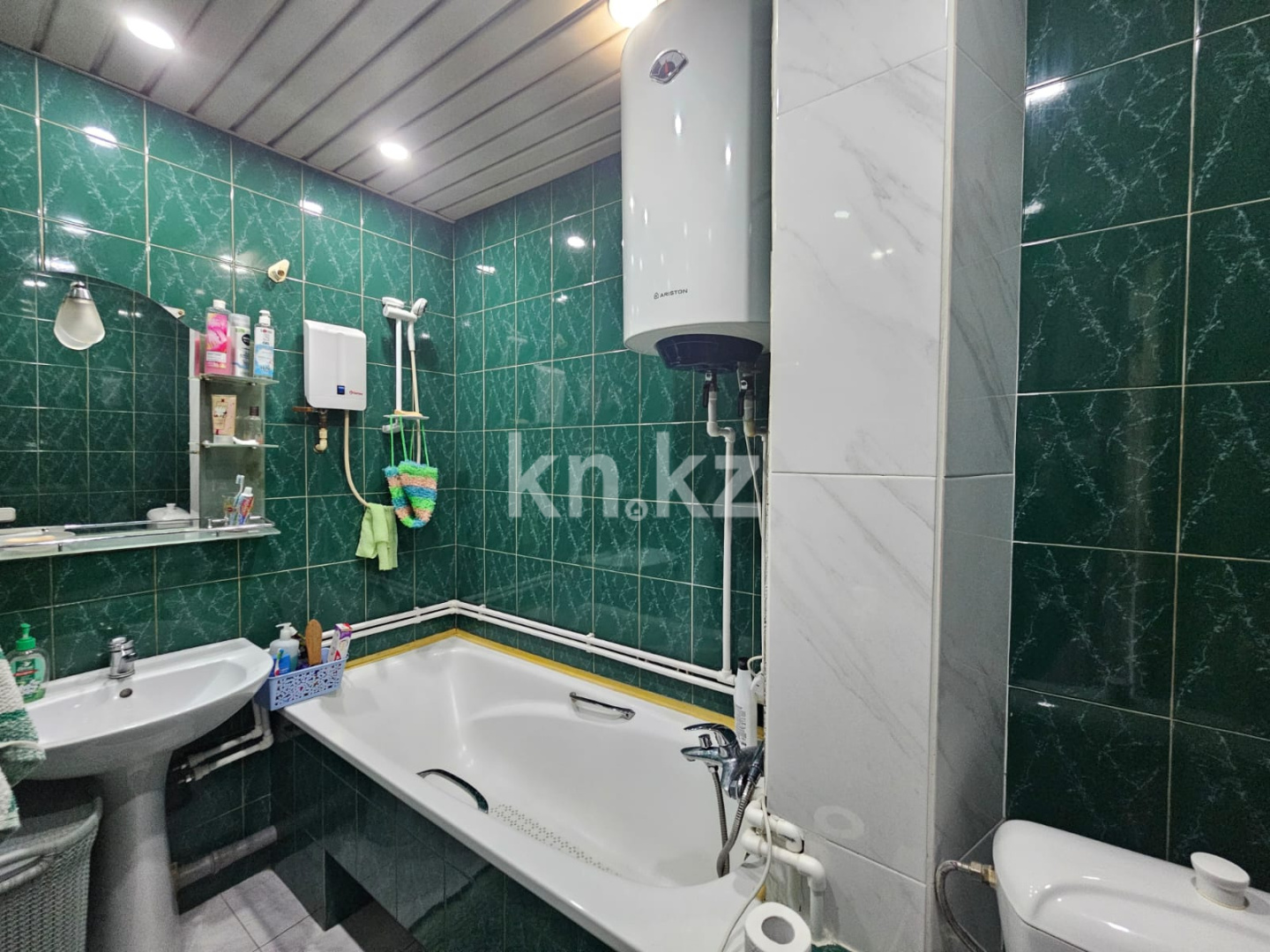 Продажа 4-комнатной квартиры, 78 м², ул. Язева, дом  10 в Караганде - фото 8