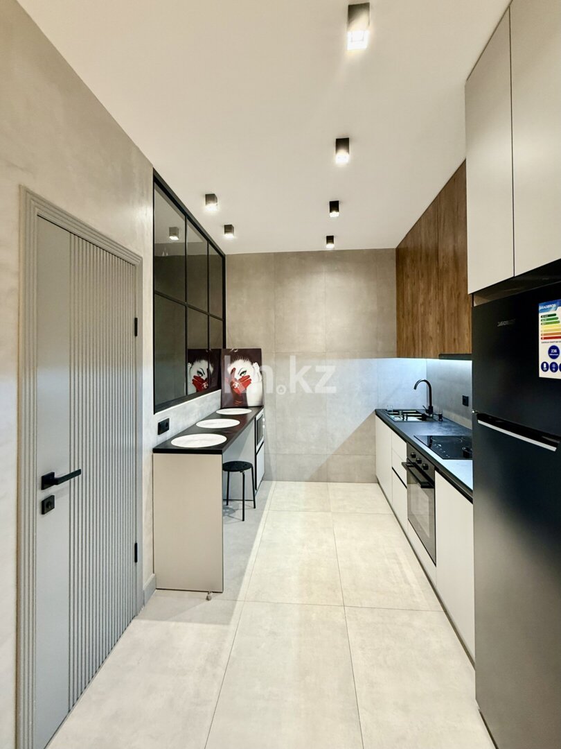 Аренда 2-комнатной квартиры посуточно, 75 м² в Алматы - фото 10