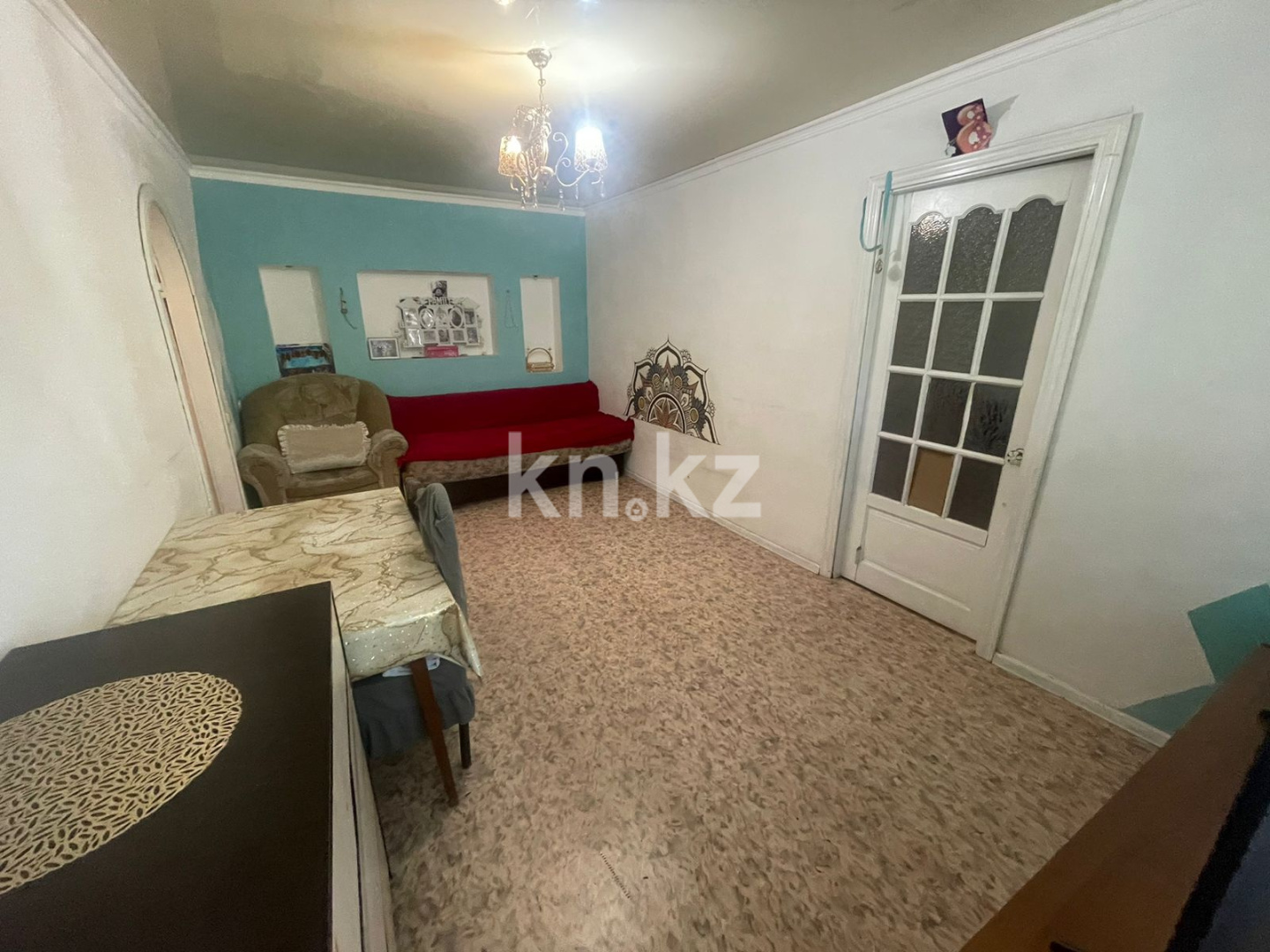Продажа 3-комнатной квартиры, 54 м², ул. Ермекова - Продажа  трехкомнатных квартир в Караганде фото 1 из 10