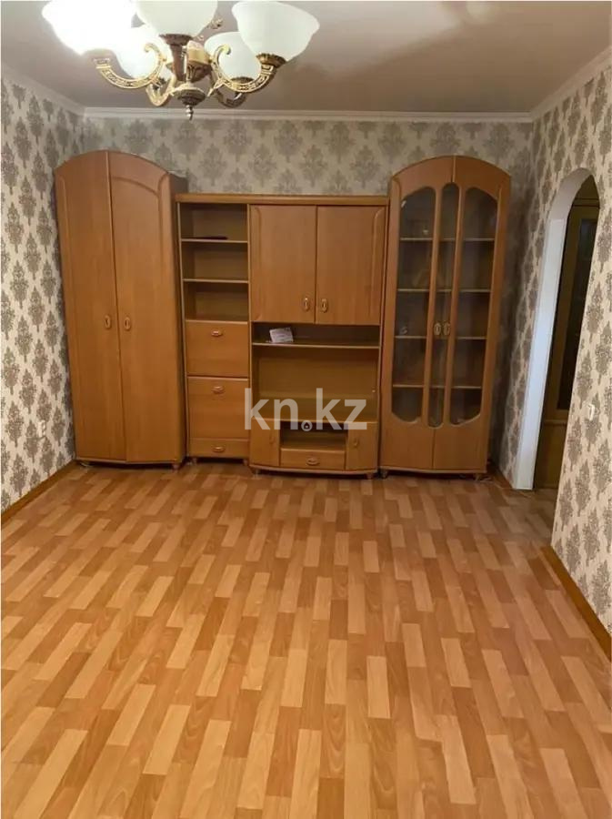Продажа 2-комнатной квартиры, 32 м², ул. Дюсембекова, дом  37 - Продажа квартир в Караганде фото 1 из 3