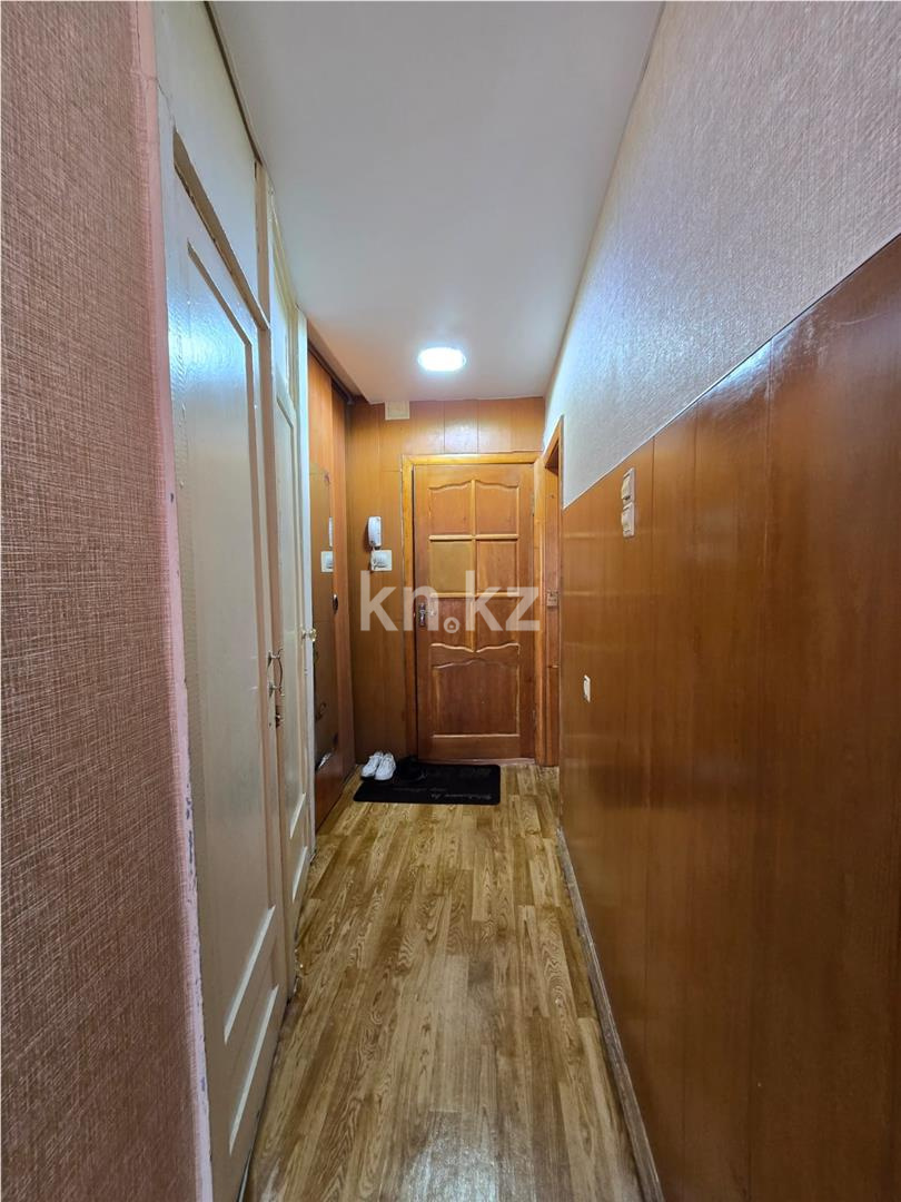 Продажа 1-комнатной квартиры, 30 м², мкр-н 7 в Темиртау - фото 7