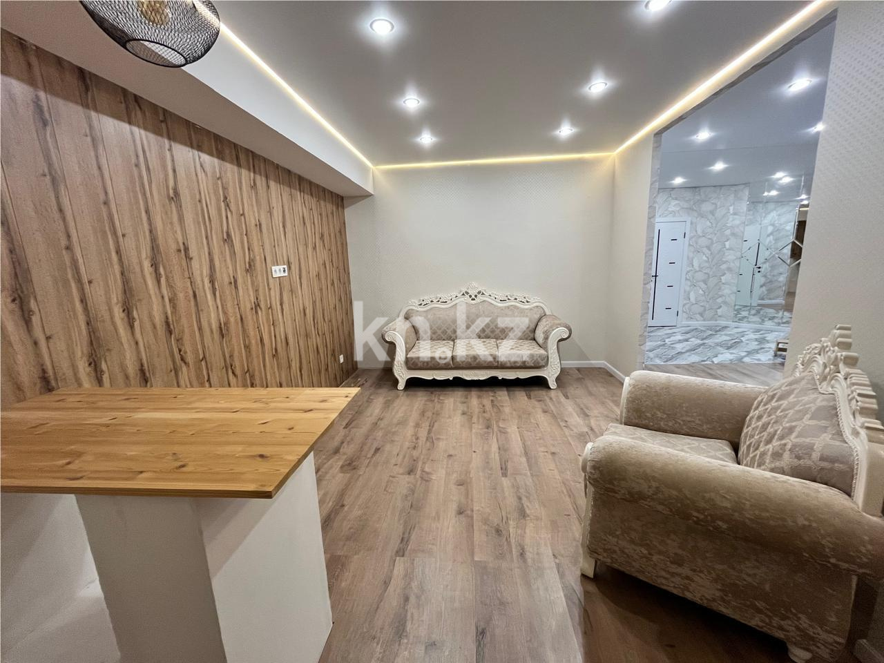 Продажа 2-комнатной квартиры, 65 м², ул. Маметовой в Астане - фото 4