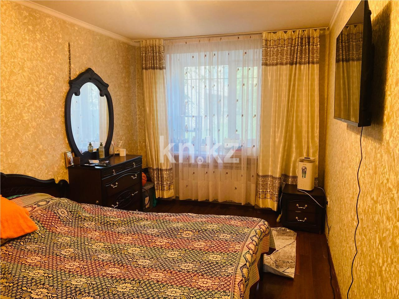 Продажа 4-комнатной квартиры, 83 м², ул. Муканова - Продажа  четырехкомнатных квартир в Караганде фото 8 из 24