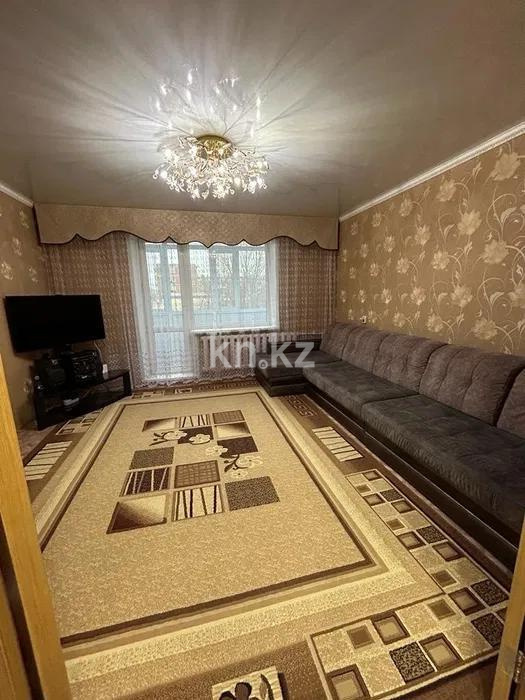 Продажа 3-комнатной квартиры, 69 м², ул. Абая, дом  58 - Продажа и аренда недвижимости в Абае фото 1 из 6