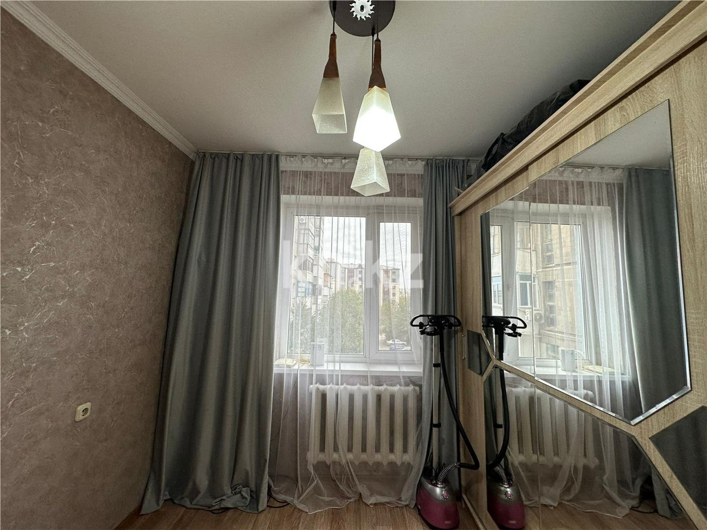 Продажа 3-комнатной квартиры, 64 м² - Продажа квартир в Караганде - страница 2 фото 6 из 13