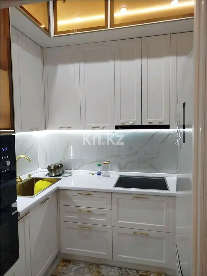 Продажа 2-комнатной квартиры, 47 м², пр. Райымбека, дом  348/1 в Алматы - фото 3