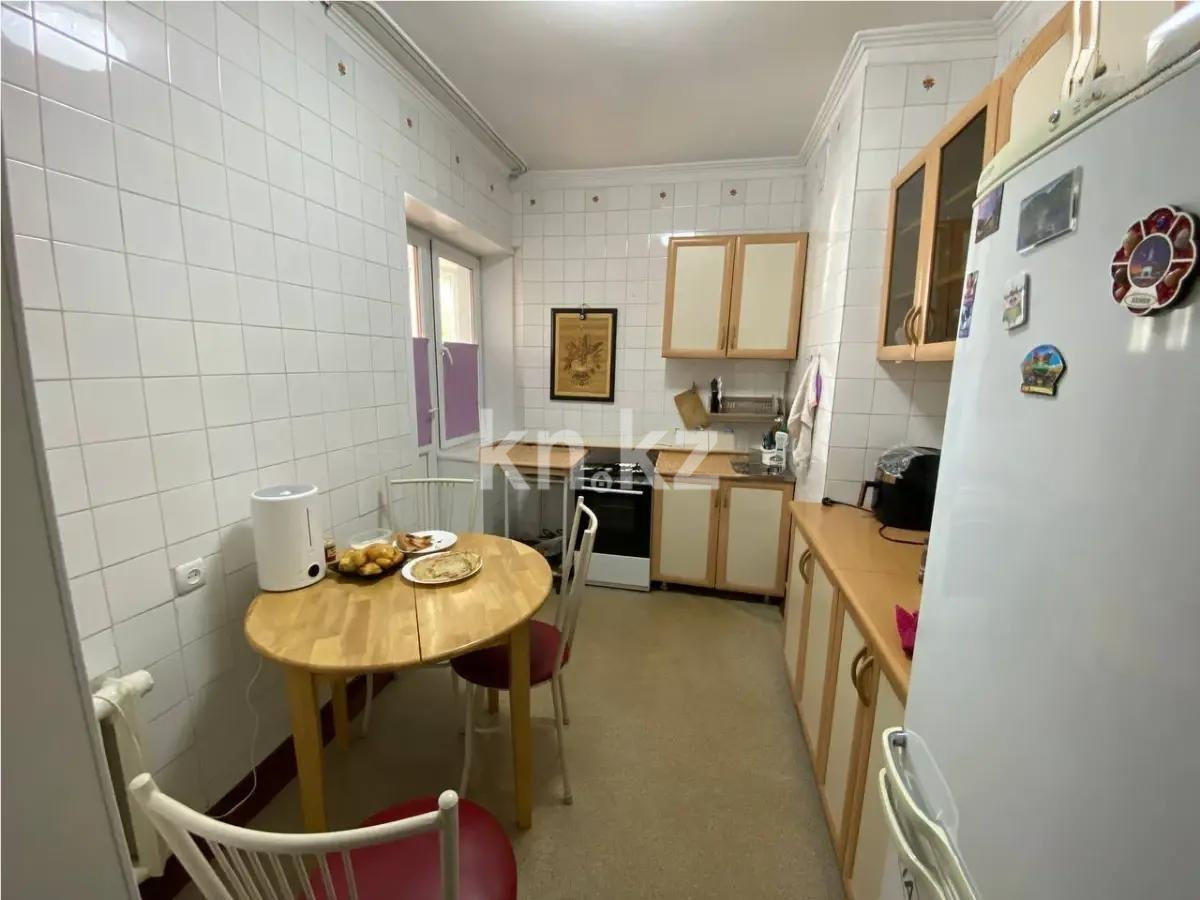 Продажа 3-комнатной квартиры, 74 м², пр. Достык, дом  33 в Алматы - фото 4