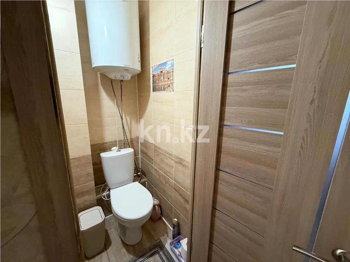 Продажа 4-комнатной квартиры, 80 м², пр. Шахтеров, дом  5 - Продажа  четырехкомнатных квартир в Караганде фото 6 из 7