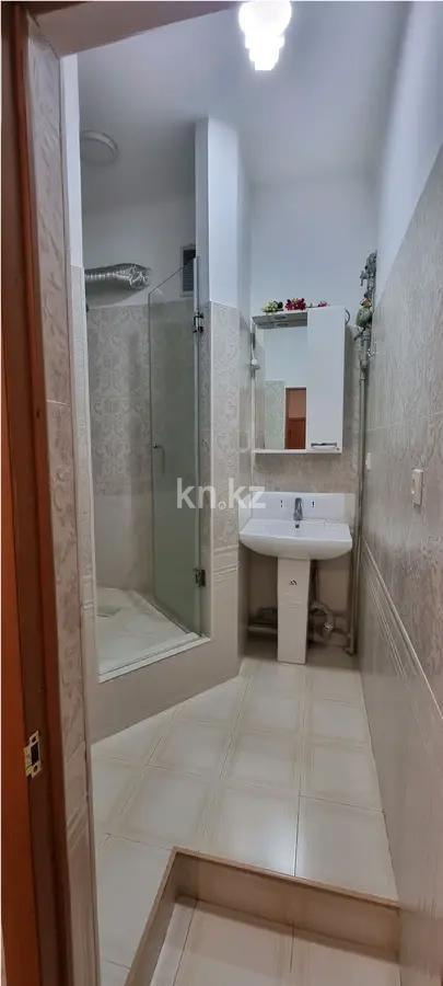 Продажа 3-комнатной квартиры, 55 м², мкр-н 1, дом  69 в Алматы - фото 4