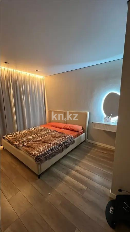 Продажа 3-комнатной квартиры, 71 м², мкр-н Мамраева (Восток-5), дом  6/3 - Продажа квартир в Караганде без посредников с фото фото 1 из 6