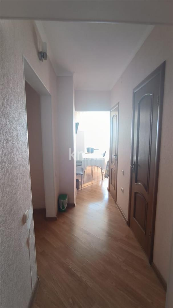 Продажа 4-комнатной квартиры, 91 м², мкр. Голубые Пруды в Караганде - фото 21