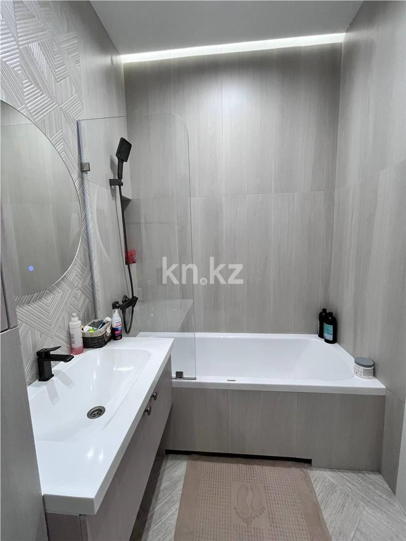 Продажа 4-комнатной квартиры, 125 м², ул. Ашимова, дом  13 - Продажа  четырехкомнатных квартир в Караганде фото 47 из 55