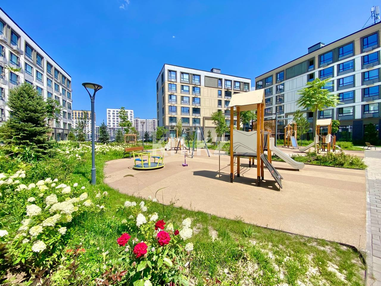 Продажа 1-комнатной квартиры, 37 м² в Алматы - фото 17
