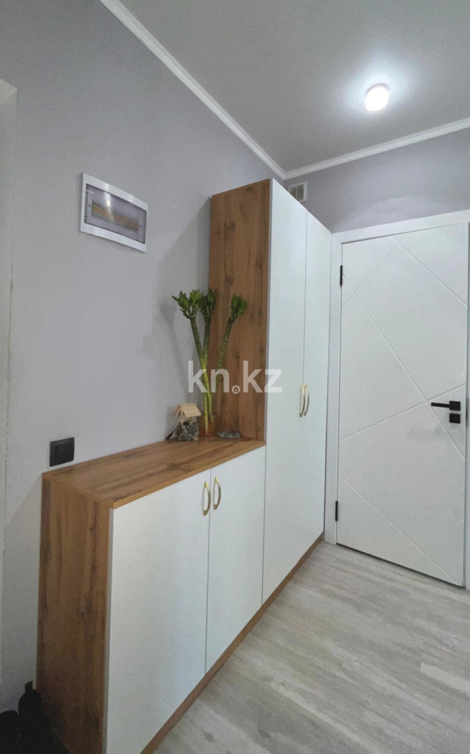 Продажа 2-комнатной квартиры, 43.1 м², ул. Халиуллина в Алматы - фото 9