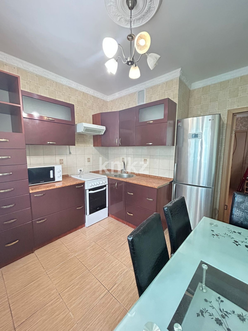 Аренда 2-комнатной квартиры, 60 м², ул. Сарайшык, дом  5Е - Аренда квартир помесячно в Казахстане фото 2 из 13